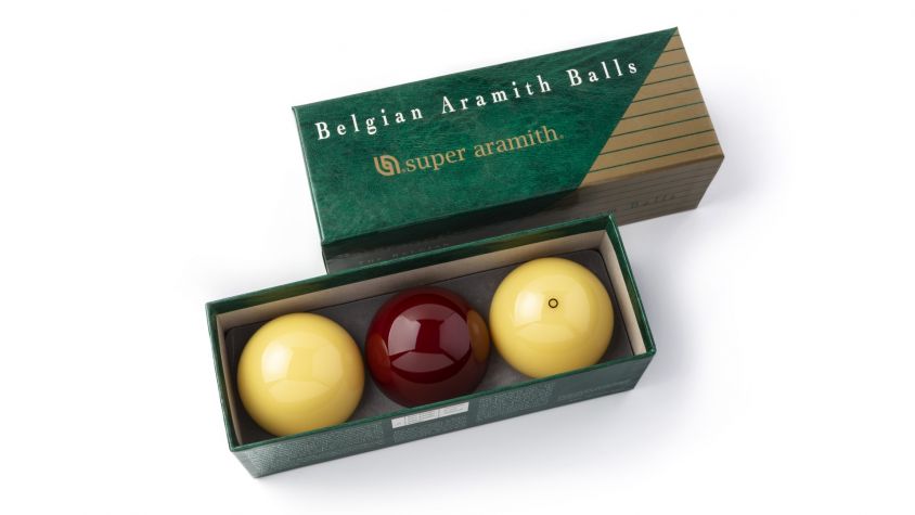 SUPER ARAMITH carom billiard 61,5 mm